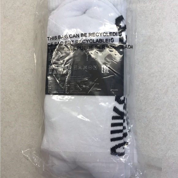 Quiksilver / Socmark Men’s Socks (9 Pair Total) - Picture 3 of 8